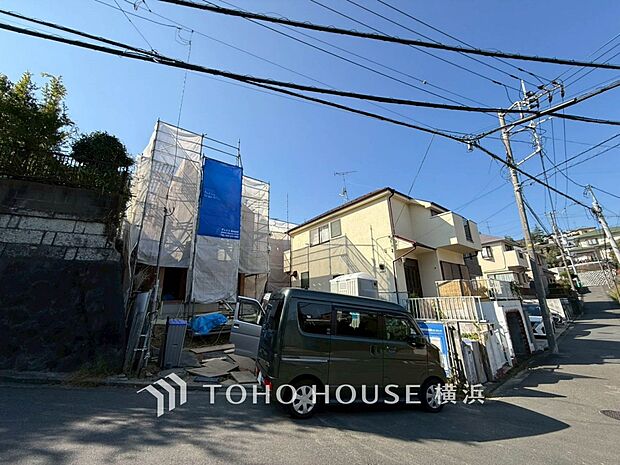 穏やかな住環境で子育てファミリーにもおすすめです。（2025年10月撮影）