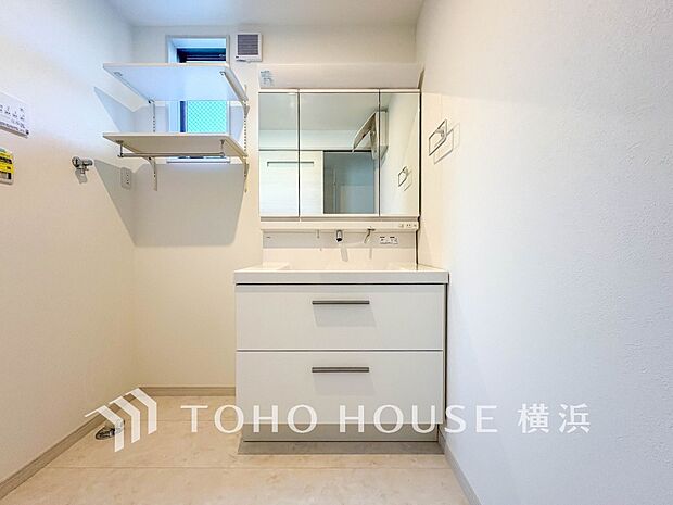 ご家族の1日が始まり、1日の終わりを締めくくる洗面空間。