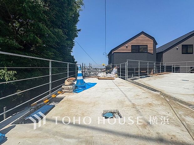 帰宅されるご家族や訪れる方を優しく迎え、安らぎに満ちた生活空間を予感させてくれます。