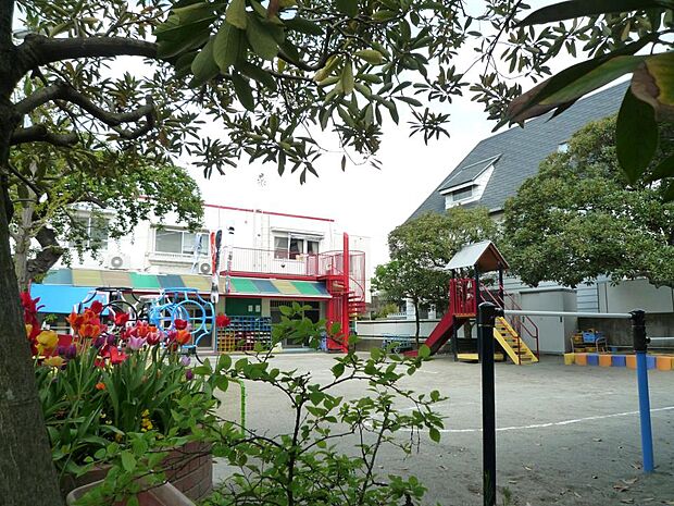 親正会 桜ケ丘保育園　550m　自分の意見もはっきり言えて、他人の言葉にも耳を傾けられる、そんな教育を目指しています。 