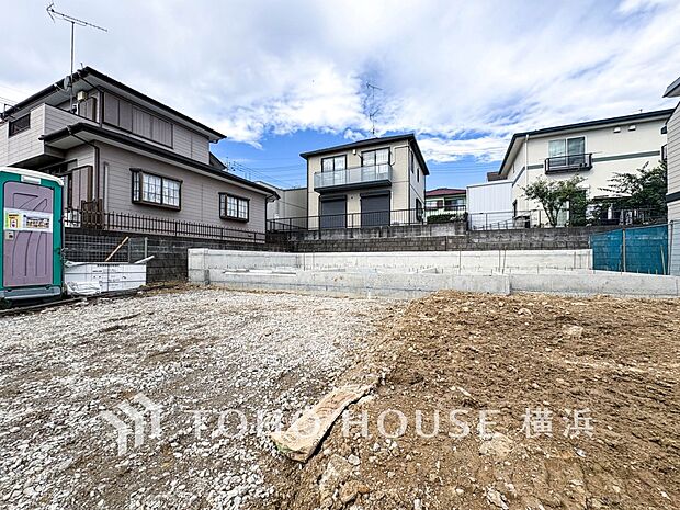 快適さや豊かさはもちろん、未来まで考えた家造りをテーマに建築されます。（2025年11月撮影）