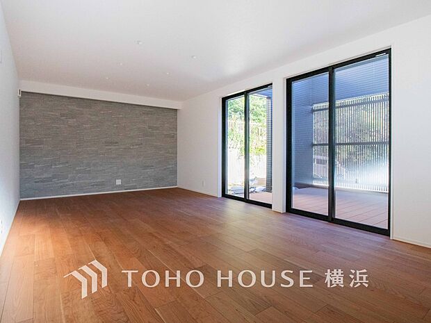 家族と過ごす時間を大切にしたい方にぴったりの明るくゆとりある住空間です。