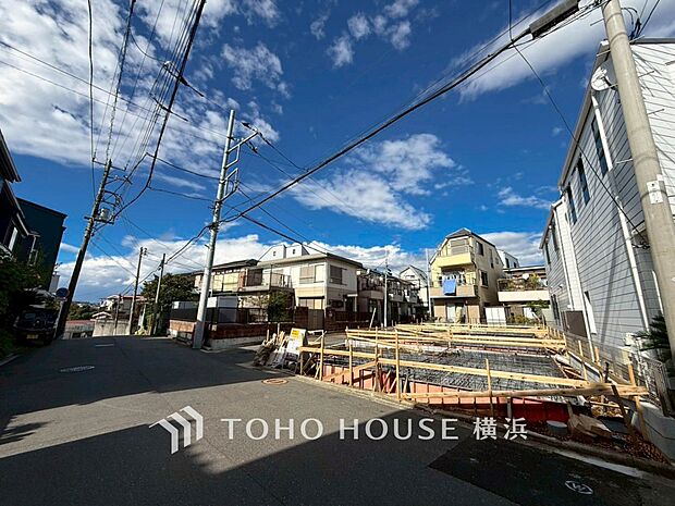 快適さや豊かさはもちろん、未来まで考えた家造りをテーマに建築されます。(2025年11月撮影)