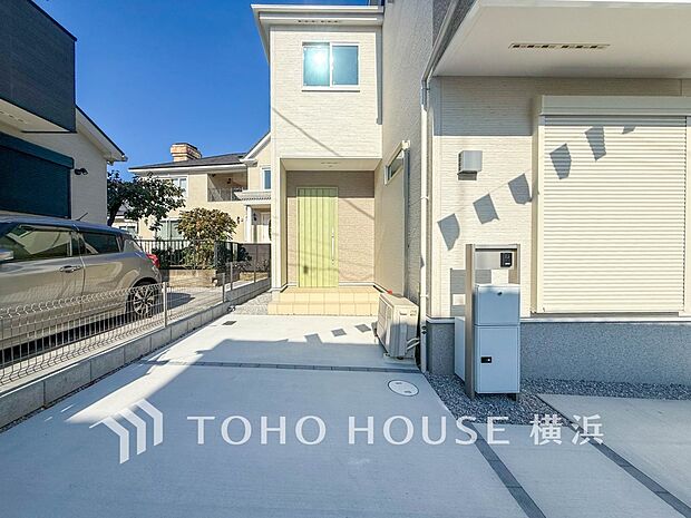 敷地内に駐車スペースがあると、日々の暮らしのをスムーズに運ぶ事が出来ます。