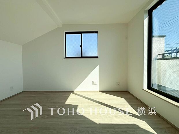 穏やかな寛ぎを届ける上質仕様のゆとりあるお部屋。心豊かにできるプライベート空間。