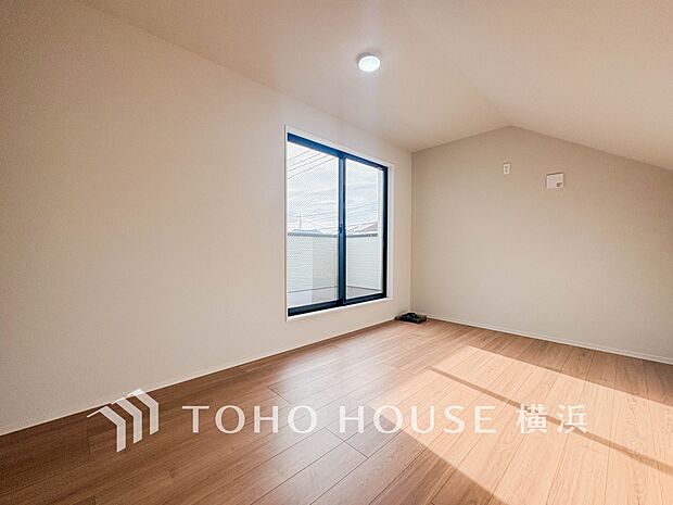 穏やかな寛ぎを届ける上質仕様のゆとりあるお部屋。心豊かにできるプライベート空間。