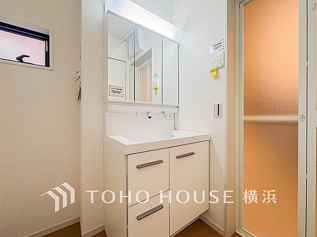 ご家族の1日が始まり、1日の終わりを締めくくる洗面空間。