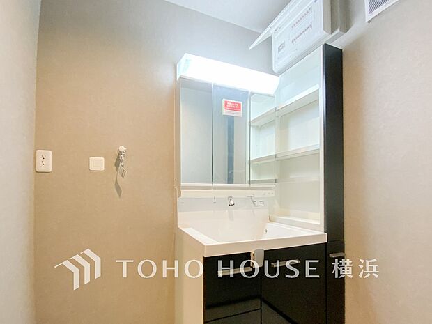 一日の始まりと終わりを心地よく演出してくれる、多彩な機能が備えられたパウダールーム。