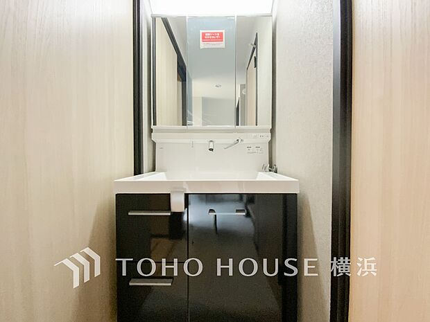 一日の始まりと終わりを心地よく演出してくれる、多彩な機能が備えられたパウダールーム。