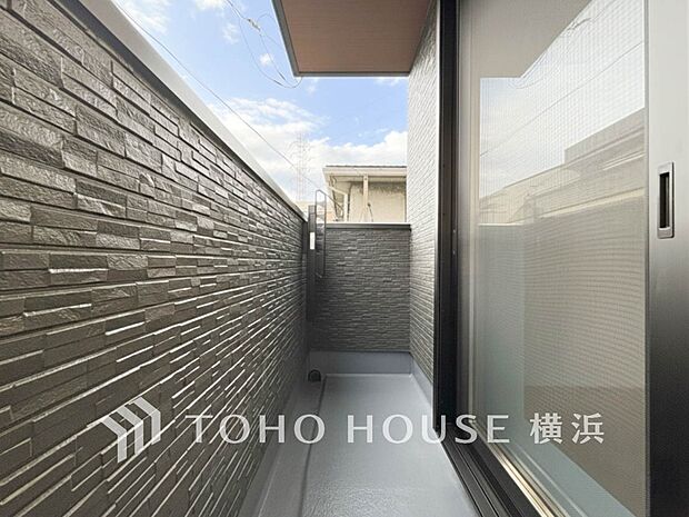 お部屋にも爽やかな風と暖かく柔らかな日差しが差し込み、毎日の暮らしを豊かに彩ります。