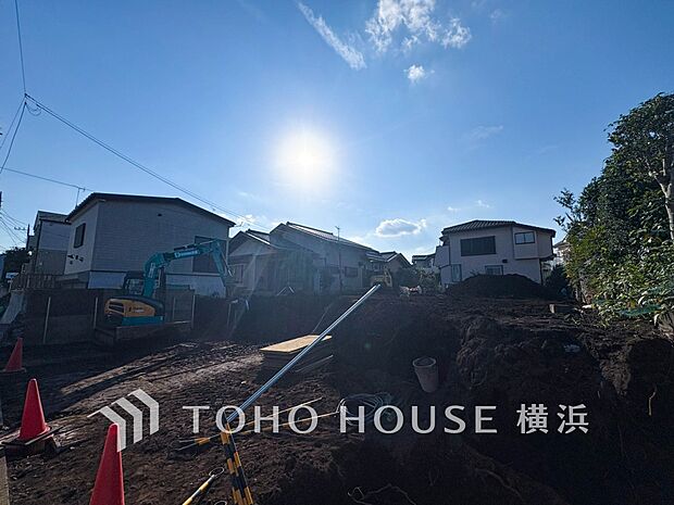 快適さや豊かさはもちろん、未来まで考えた家造りをテーマに建築されます。（2025年11月撮影）