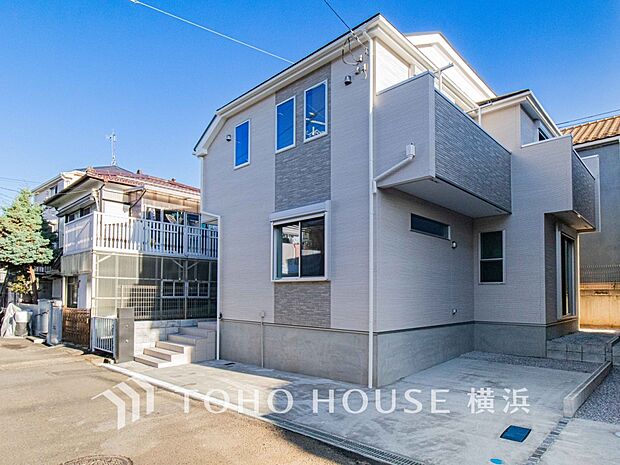 敷地内に駐車スペースがあると、日々の暮らしのをスムーズに運ぶ事が出来ます。