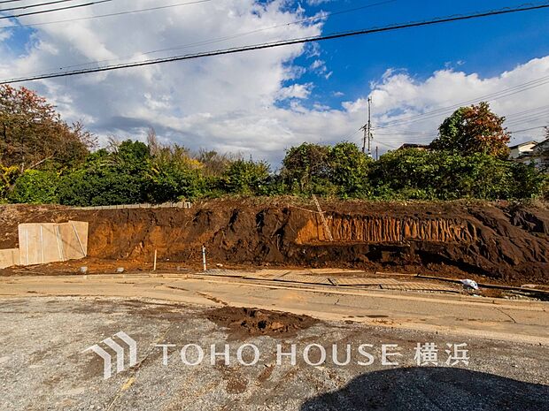 街と住まいが心地よい暮らしを演出します。（2025年11月撮影）
