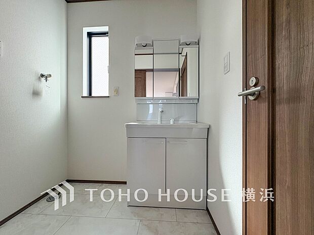 ご家族の1日が始まり、1日の終わりを締めくくる洗面空間。