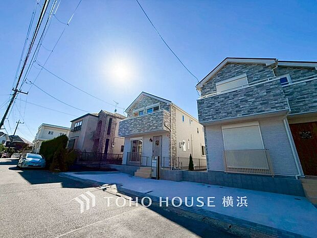 子育て環境、生活利便に優れた住環境に立地し、ゆとりある生活が送れます。