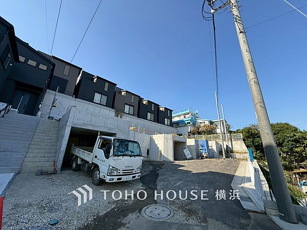 快適さや豊かさはもちろん、未来まで考えた家造りをテーマに建築されます。(2025年11月撮影)