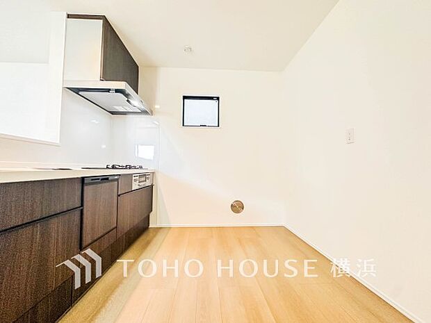 家族の健康を支えるキッチン。毎日使う場所だから気持よく使えて、居心地の良い空間に。