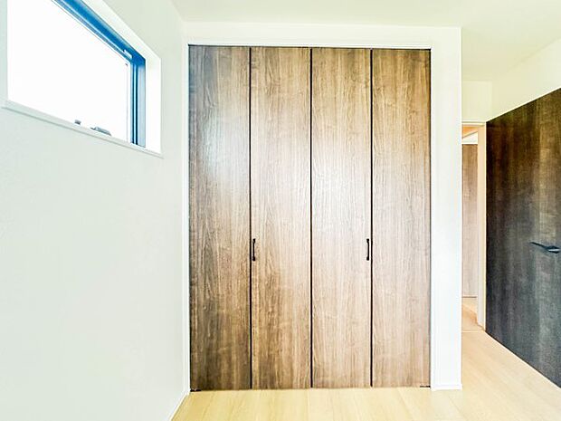 住まいの快適性を左右する収納は欲しい場所に使い勝手のよい収納を確保しています。