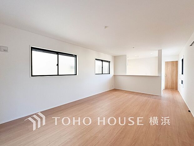 家族と過ごす時間を大切にしたい方にぴったりの明るくゆとりある住空間です。