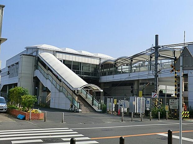鹿島田駅 1500m ターミナル『川崎』駅へは電車で約6分。『武蔵小杉』駅へも約6分の乗車。
