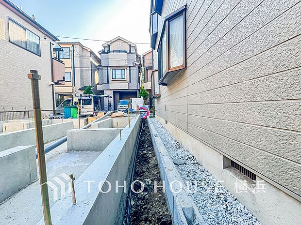 美しい街並みと穏やかな住環境でやすらぎの暮らしを叶えます。(2025年11月撮影)