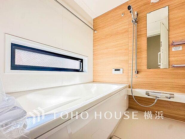 すっきりとした清潔感が感じられ、心身をリフレッシュできる寛ぎを深めてくれるスペースです。