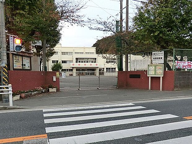 横浜市立大道小学校 450m