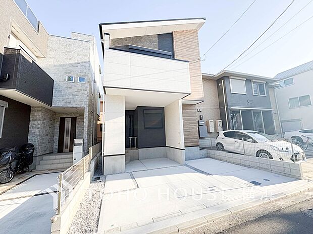 敷地内に駐車スペースがあると、日々の暮らしのをスムーズに運ぶ事が出来ます。