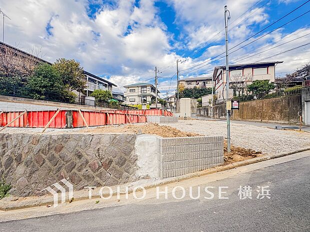 豊かな居住性と、クオリティが見事に調和した住空間。（2025年11月撮影）