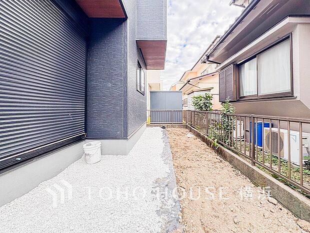 毎日の暮らしの中に癒しを与えてくれるお庭スペース。