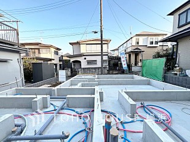街並み全体のデザインへの拘りと充実した設備はきっとご満足いただける筈。(2025年12月撮影)