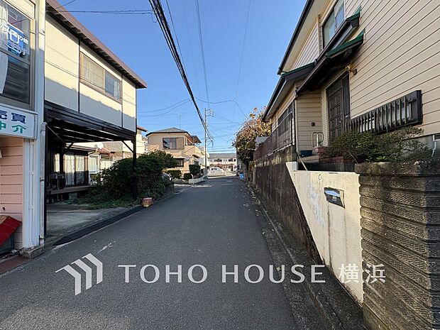 穏やかな住環境で子育てファミリーにもおすすめです。（2025年12月撮影）