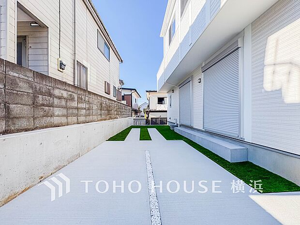 敷地内に駐車スペースがあると、日々の暮らしのをスムーズに運ぶ事が出来ます。