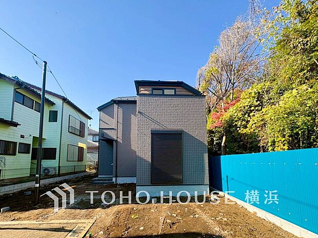 敷地内に駐車スペースがあると、日々の暮らしのをスムーズに運ぶ事が出来ます。