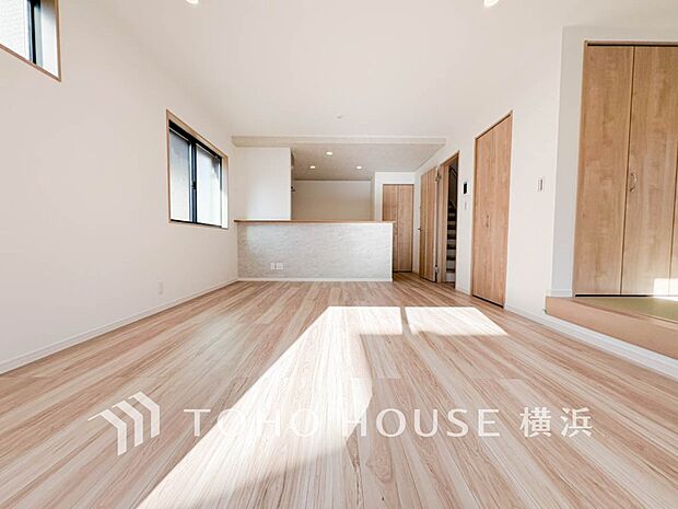 集いの場、憩いの場としての快適性を求めたやすらぎの空間です。