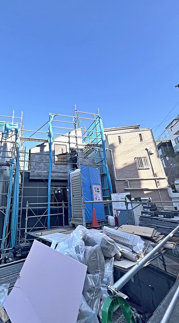 街と住まいが心地よい暮らしを演出します。（2025年12月撮影）