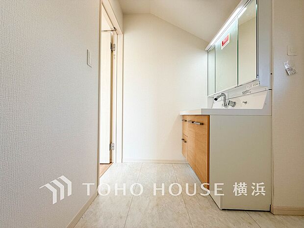 一日の始まりと終わりを心地よく演出してくれる、多彩な機能が備えられたパウダールーム。