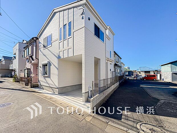 子育て環境、生活利便に優れた住環境に立地し、ゆとりある生活が送れます。