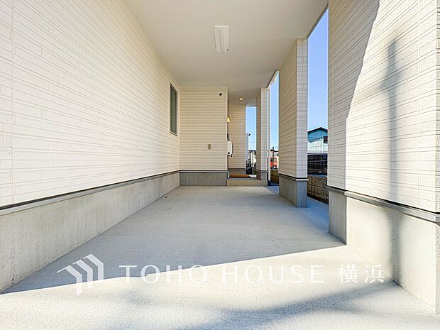 雨や紫外線から大切な愛車を守る、ビルトインガレージはセキュリティ面も安心です。