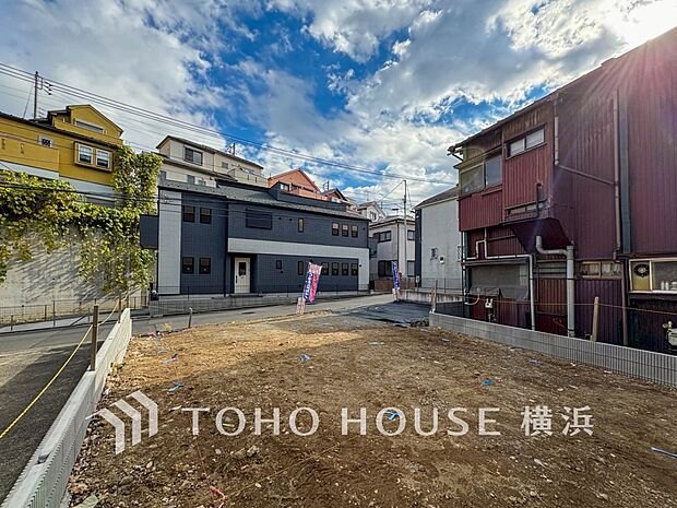 街と住まいが心地よい暮らしを演出します。（2025年12月撮影）