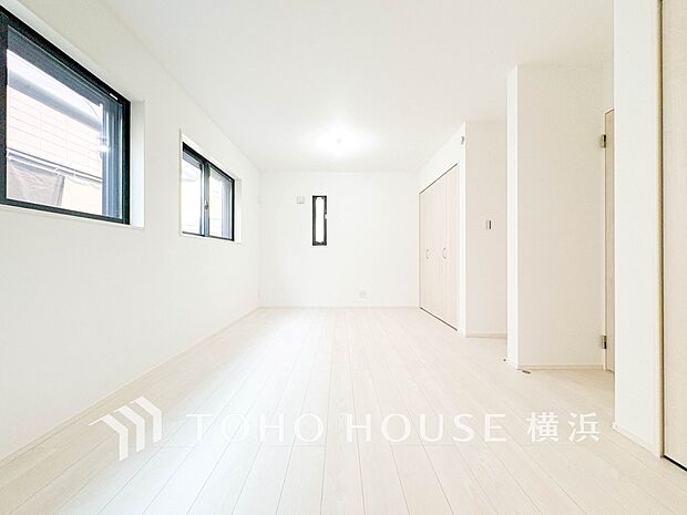 穏やかな寛ぎを届ける上質仕様のお部屋。自分時間を充実させながら心豊かにできるプライベート空間。