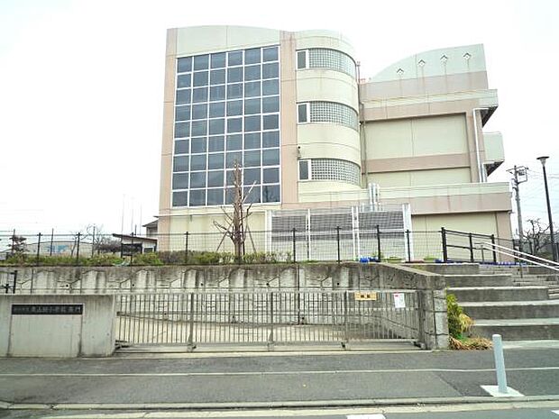 横浜市立東山田小学校　350m　 
