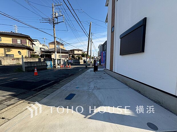 敷地内に駐車スペースがあると、日々の暮らしのをスムーズに運ぶ事が出来ます。