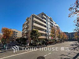 新山下ベイシティ6号棟