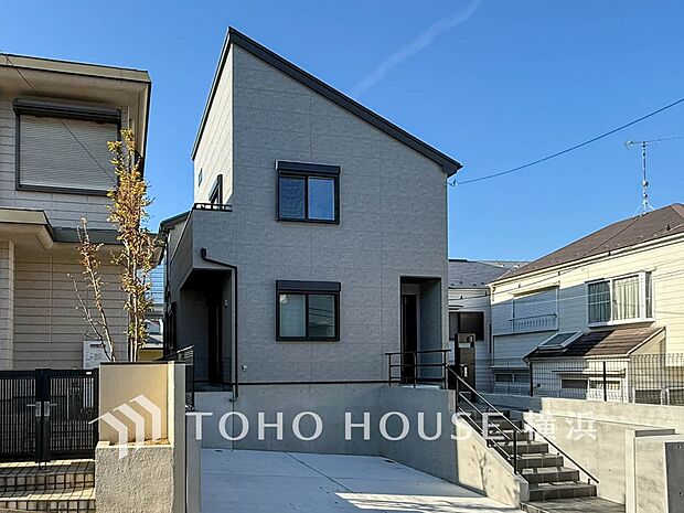 暖かな陽光と爽やかな風がハーモニーを奏でる上質な空間を愉しむ暮らし。