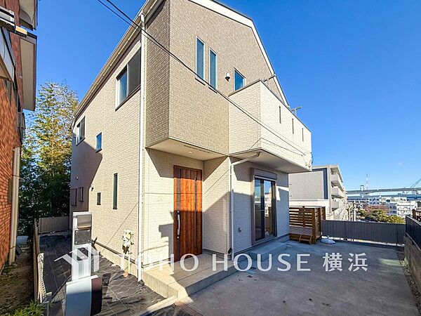 お住まいの顔となる玄関。