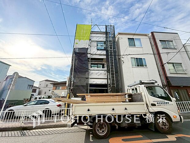 暖かな陽光と爽やかな風がハーモニーを奏でる上質な空間を愉しむ暮らし(2025年12月撮影)