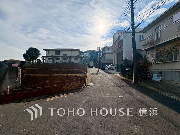 家の良し悪しだけでなく周辺環境も重要なポイント。(2025年12月撮影)