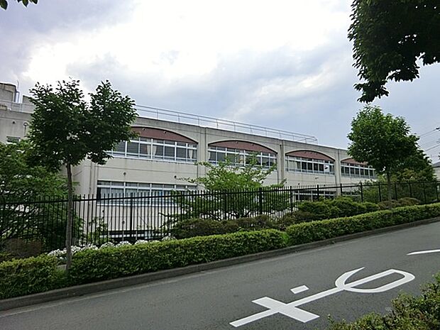 川崎市立金程中学校　110m　 