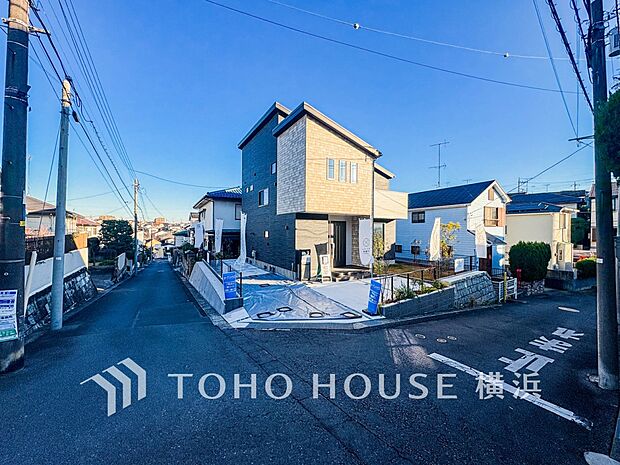 子育て環境、生活利便に優れた住環境に立地し、ゆとりある生活が送れます。